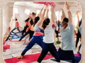 تمرین گروهی در کلاس حضوری